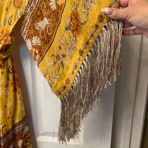 ** DO NOT BUY!!! THIS IS RESERVED**. BNWT Spell Mystic Robe M/L - Picture 9 of 14